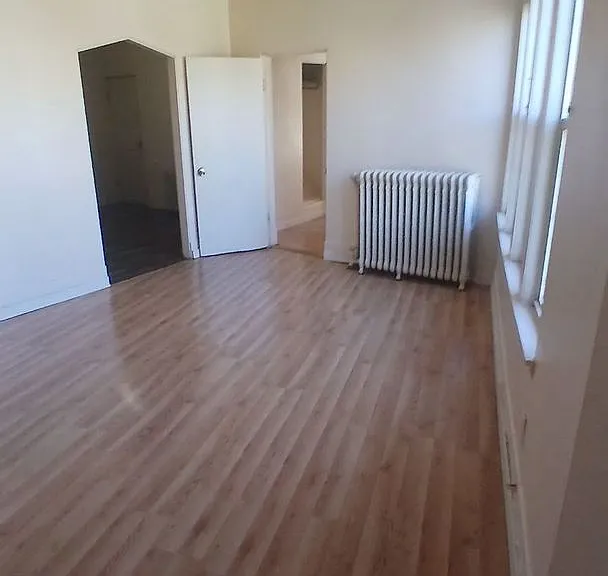 2262 S Chase Ave — Photo 3