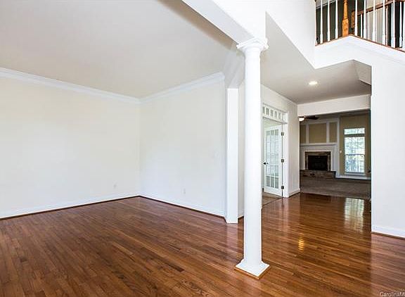 4th image of 224 Silvercliff Dr