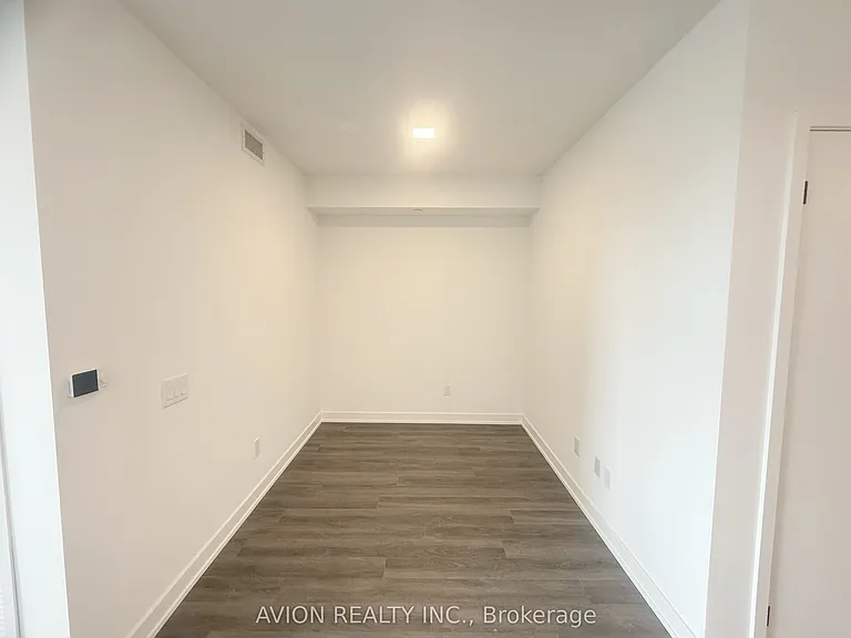 609 Sherbourne St #3705 — Photo 9