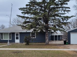 402 Broadway Ave NE, Red Lake Falls, MN 56750