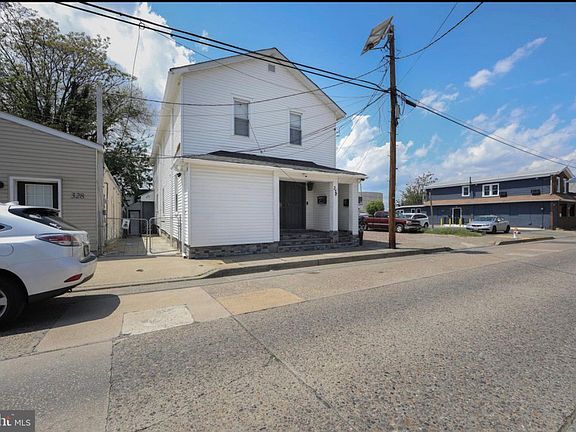 2nd image of 326 Jersey Ave APT A