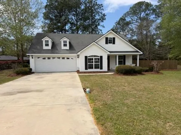 301 Honeysuckle Way, Adel, GA 31620