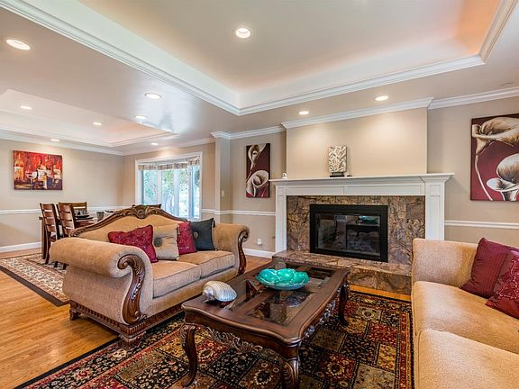 4th image of 20545 Russell Ln