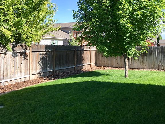 5th image of 19596 Portsmouth Way