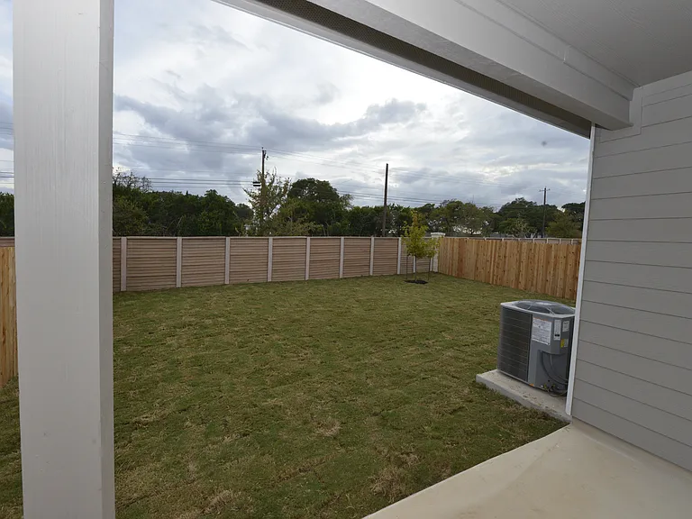 131 E Granite Shores Dr — Photo 15