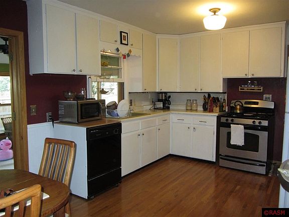 5th image of 610 Saint Paul St