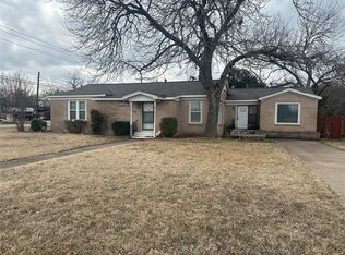 3204 N 31st St, Waco, TX 76708