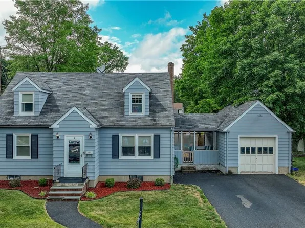 110 Wait Street, Walden, NY 12586