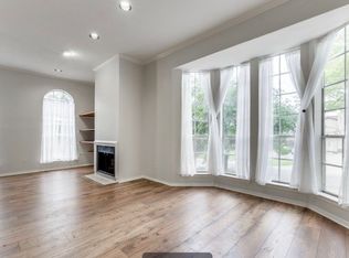 4423 Bowser Ave APT 201, Dallas, TX 75219