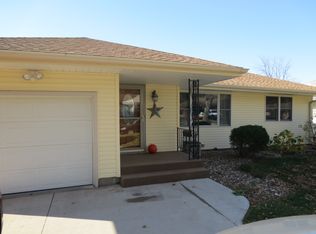 925 S Saint Marys St, Sioux City, IA 51106