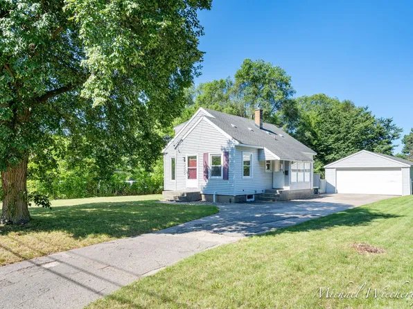 3525 Perry Ave SW, Wyoming, MI 49519