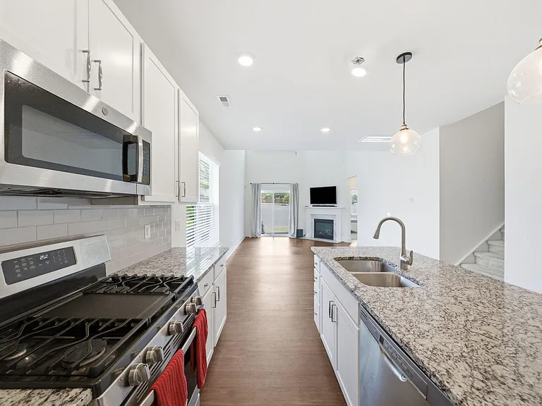 201 Marbella Grove Ct — Photo 22