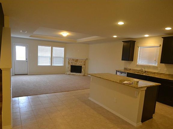 3rd image of 1624 Gayla Creek Dr