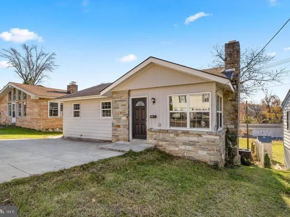 704 Brunswick St, Brunswick, MD 21716
