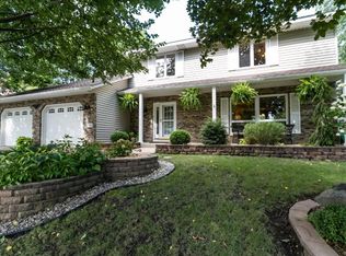 15951 Heath Ct, Apple Valley, MN 55124