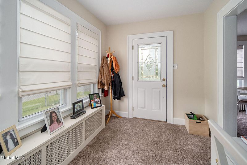 5th image of 2501 1st Avenue
