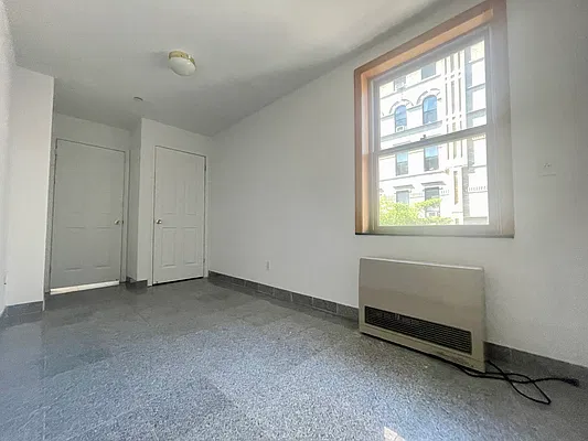 Rented by Waverly Realty Associates | media 3