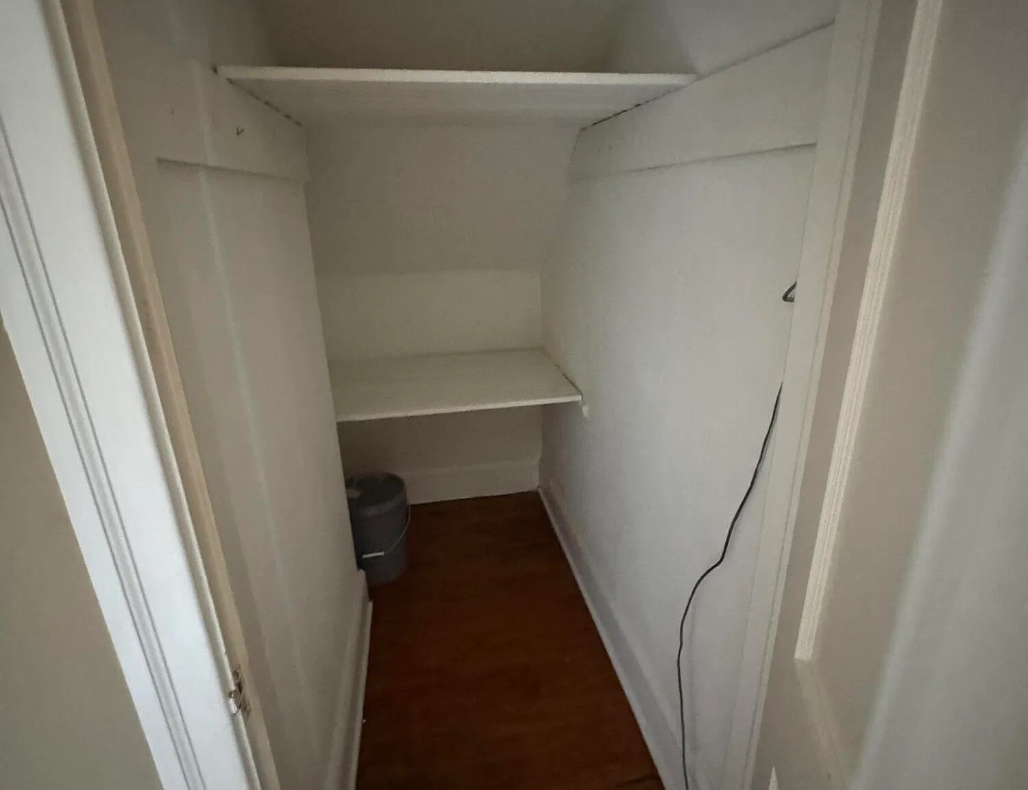 2 bed, 1.0 bath, 1020 sqft, $1,400 — Photo 4