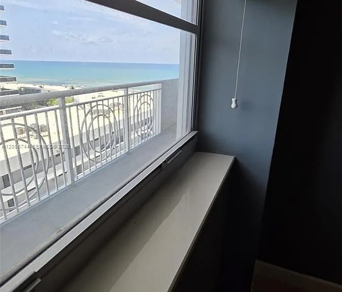 5825 Collins Ave #9C — Photo 39
