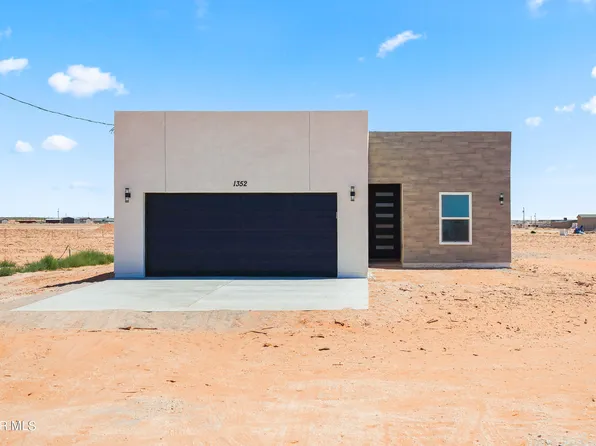 1352 Syrian Desert Dr, Chaparral, NM 88081