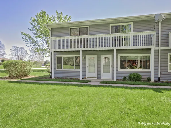 34248 N Birch Ln, Gurnee, IL 60031
