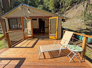 99 Shop Rd #B, Redway, CA 95560