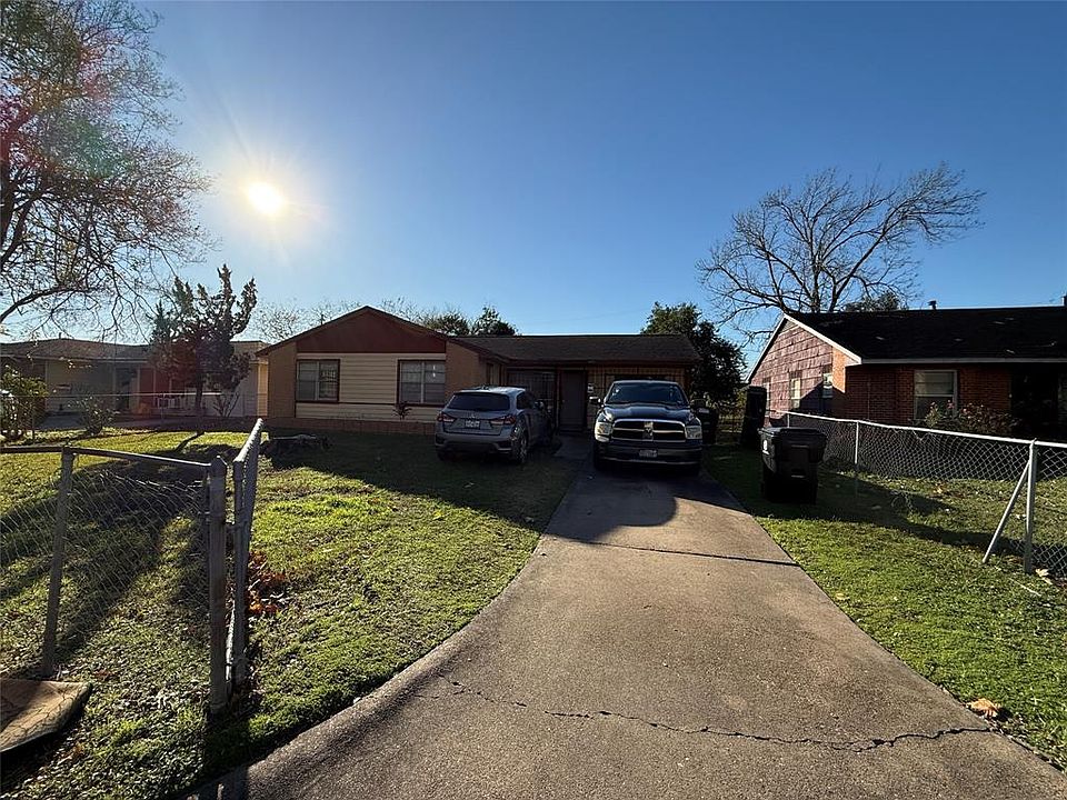 1st image of 5622 Woodgreen Street