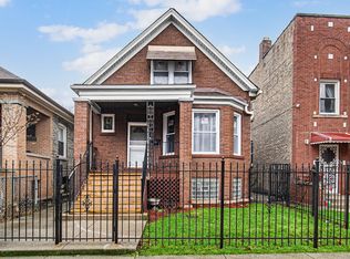 7810 S Throop St, Chicago, IL 60620