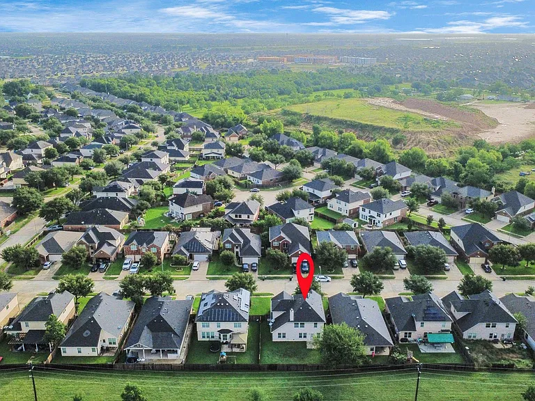 24503 Hikers Bend Dr — Photo 40