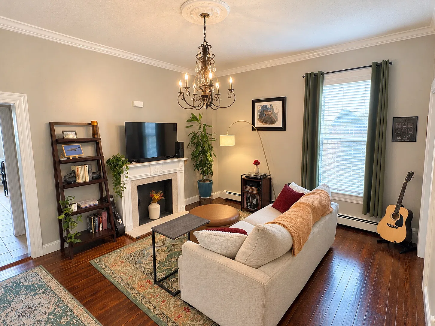 1 bed, 711 sqft, $2,035 — Photo 1