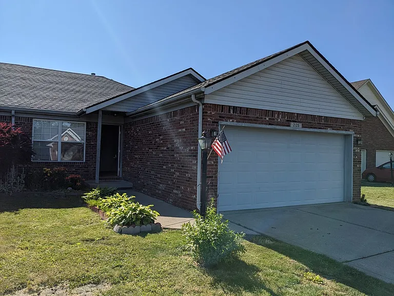 2125 Galaxy Dr — Photo 1