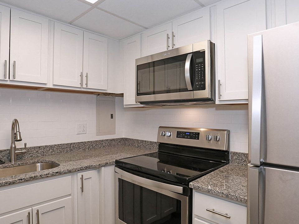 4175/4185 2 Bedroom Apartment