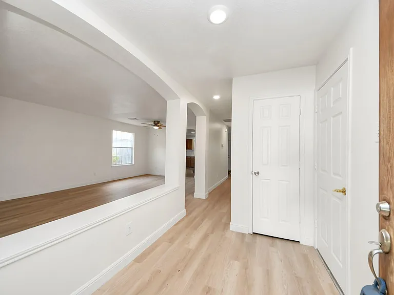 3046 Texas Oak Dr — Photo 22