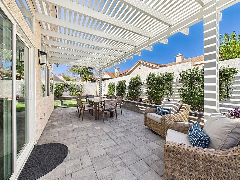10312 Pinto Creek Ln — Photo 23