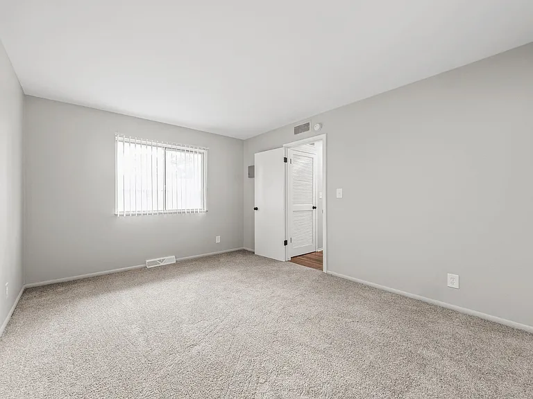 Harris & Cross Apartments — Photo 9