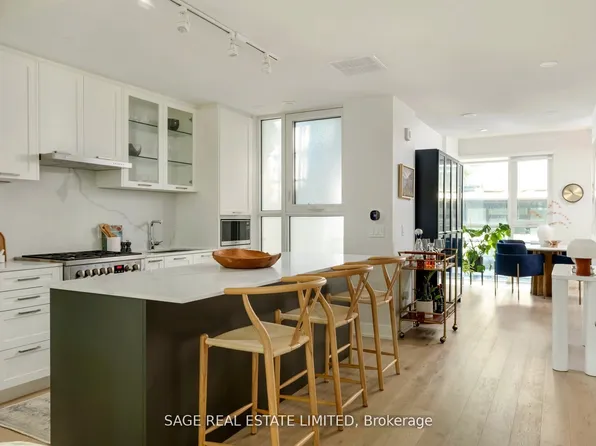 1331 Queen St E #Townhouse 01, Toronto, ON M4L 0B1