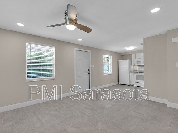 3rd image of 1675 Cherry Ln