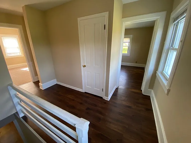 6427 Chippewa Rd — Photo 12