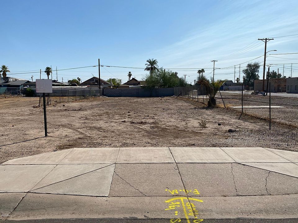 1st image of 917 S 5th Ave Lot 9-10