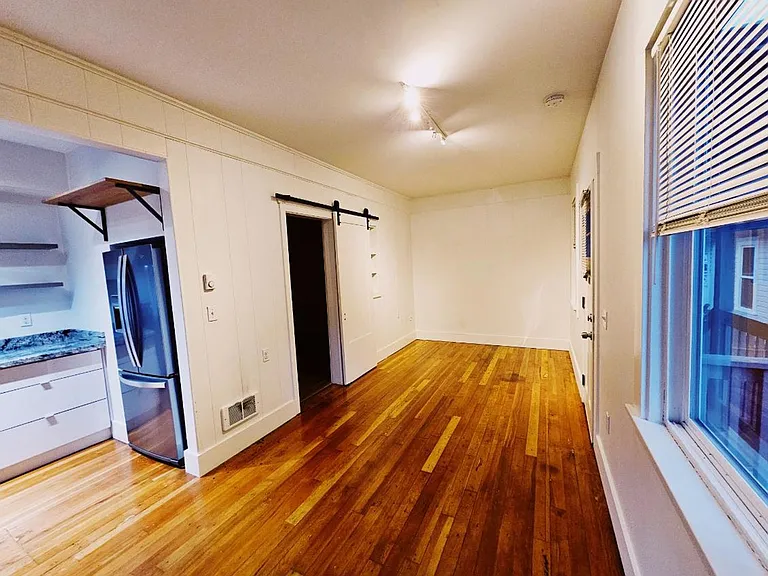 324 - Pelto Properties, LLC — Photo 14