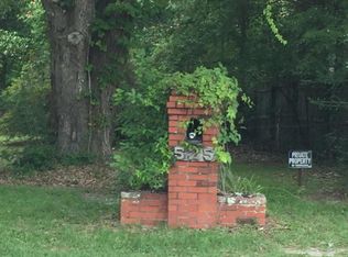 525 Pine Ave, Wewahitchka, FL 32465