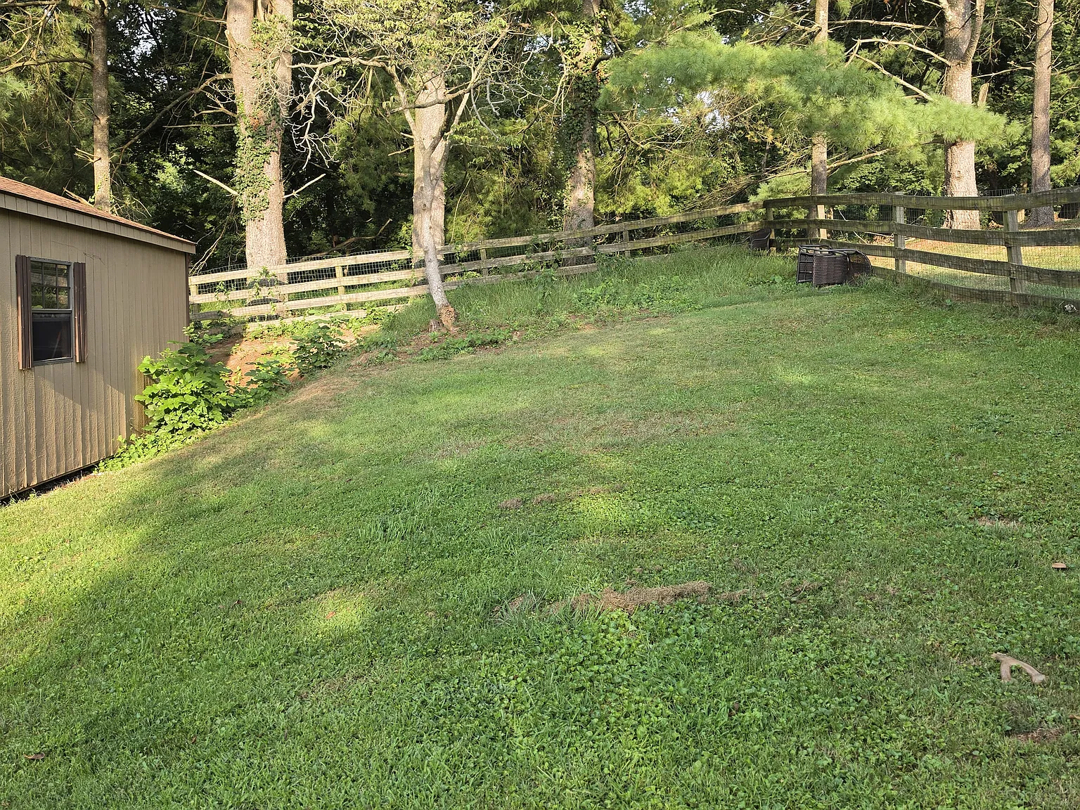3 bed, 2260 sqft, $2,000 — Photo 2