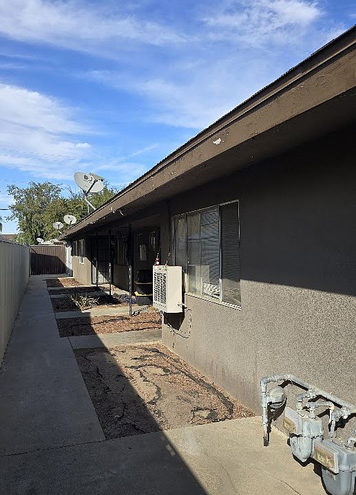 1st image of 2240 W Princeton Ave #2240