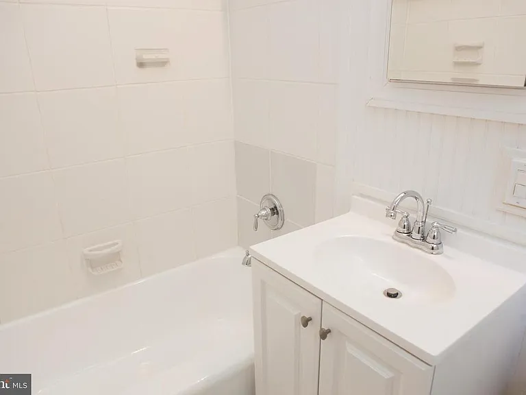 3410 Martha Custis Dr — Photo 18