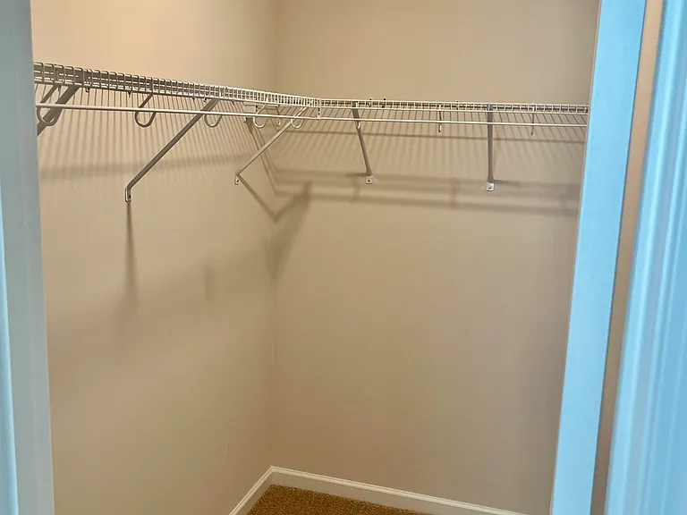 298 Robert Pl — Photo 26