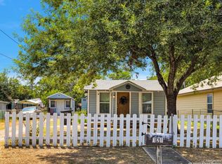 121 Quinta St, San Antonio, TX 78210