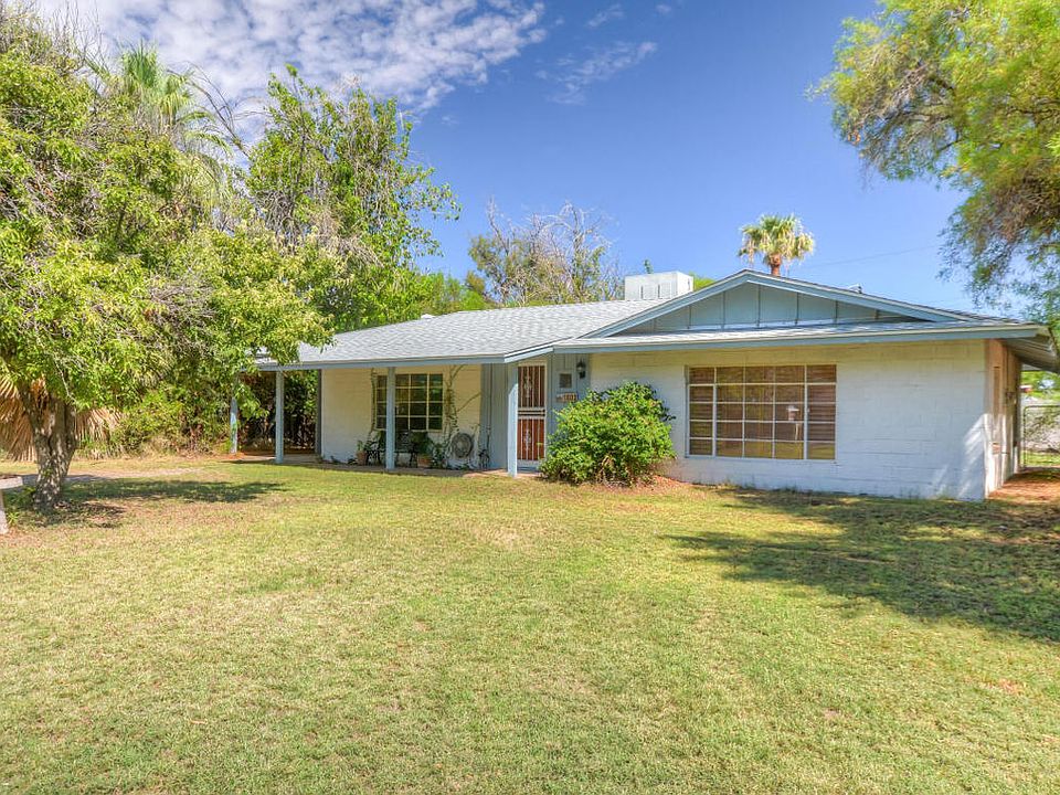 1st image of 1802 W Las Palmaritas Dr