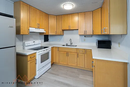 215 Azores St Photo 1