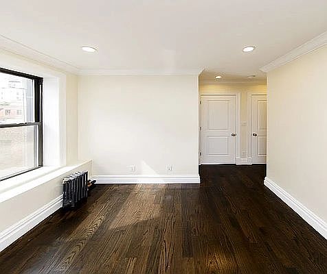 3rd image of 317 2nd Ave APT 4