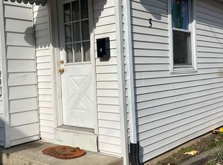 5 McClee Aly, Morrisville, PA 19067